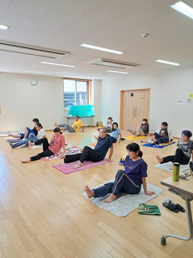健康体操「お腹引き締めエクササイズ」