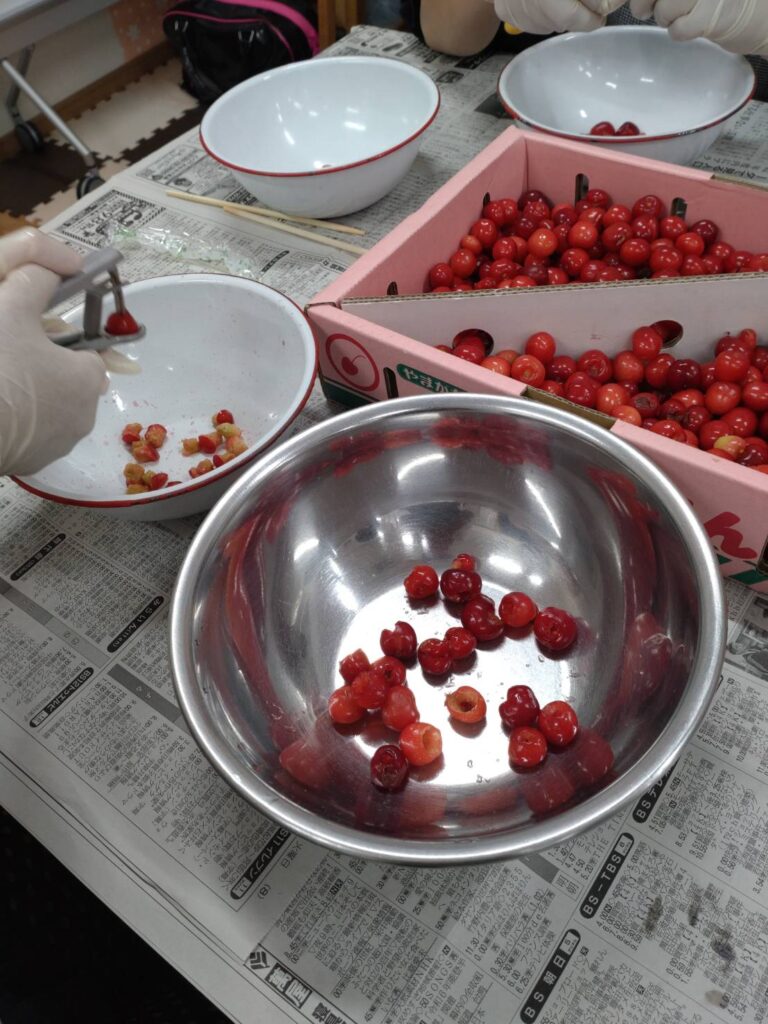 さくらんぼ🍒ジャム作り