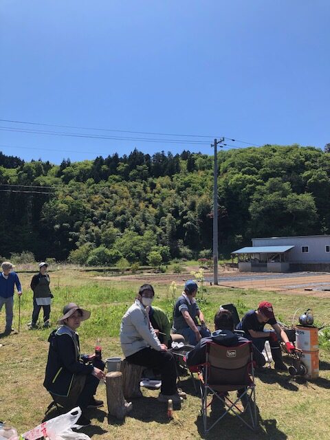 青空の下で「焼肉大会」